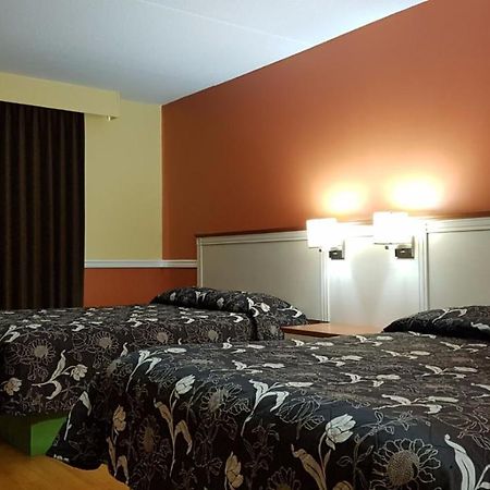 Budget Inn 2000 ハミルトン エクステリア 写真