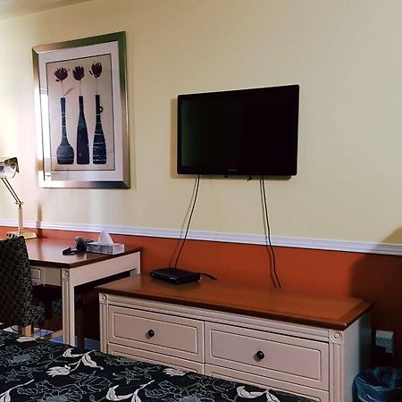 Budget Inn 2000 ハミルトン エクステリア 写真
