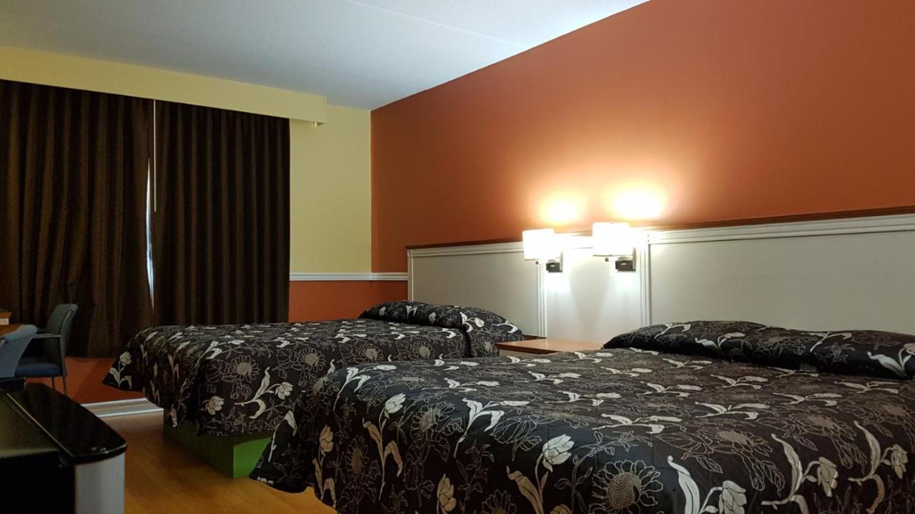 Budget Inn 2000 ハミルトン エクステリア 写真